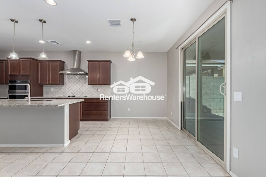 Building Photo - 2165 N 212th Dr