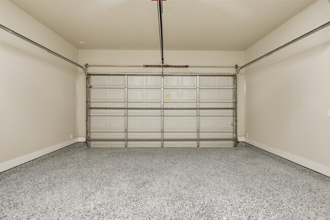 Building Photo - 11 Wellford St