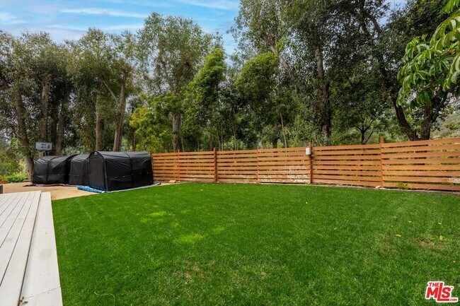 Building Photo - 1862 Kimberly Ln