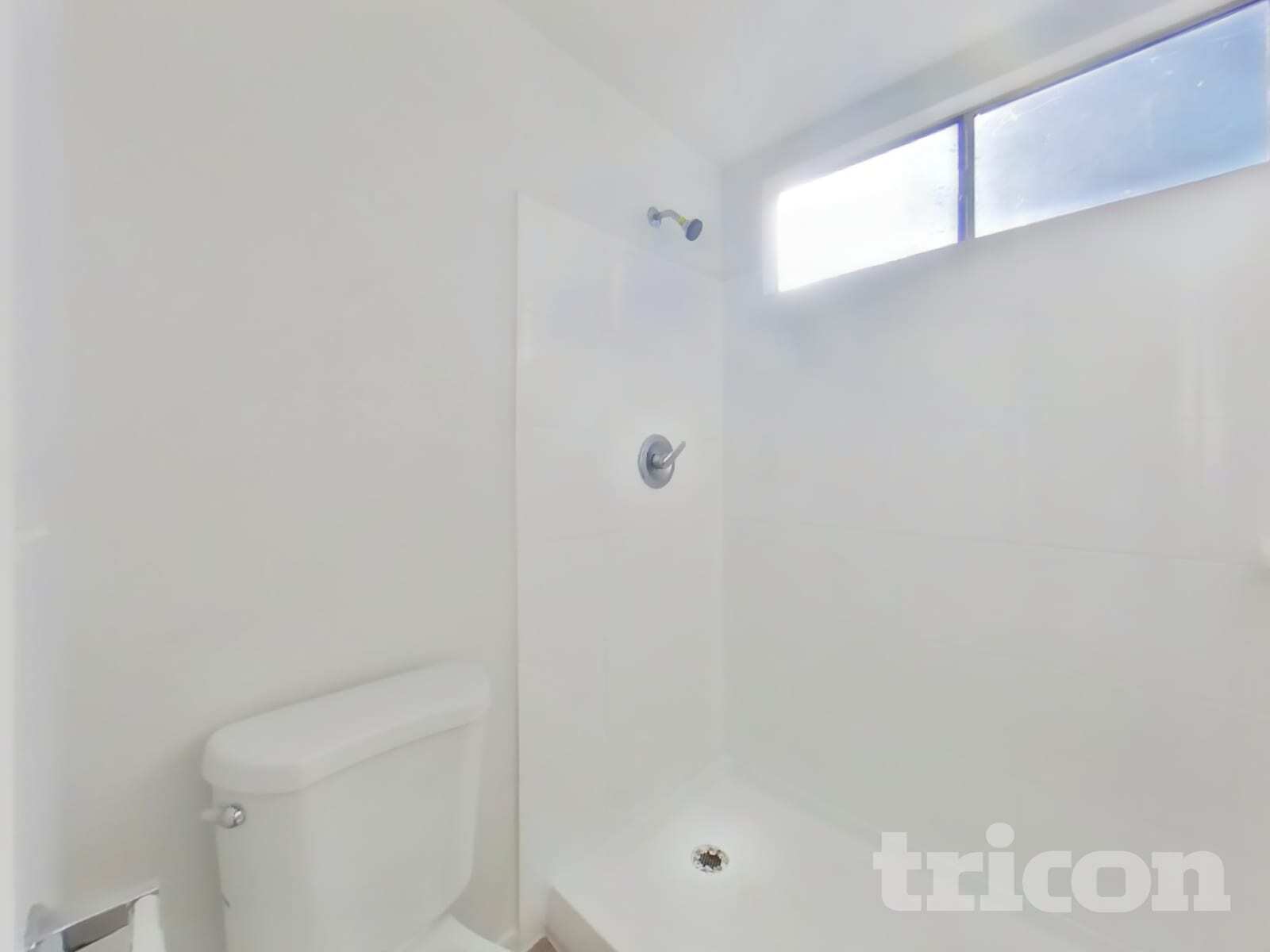 Building Photo - 515 E Rockwood Dr