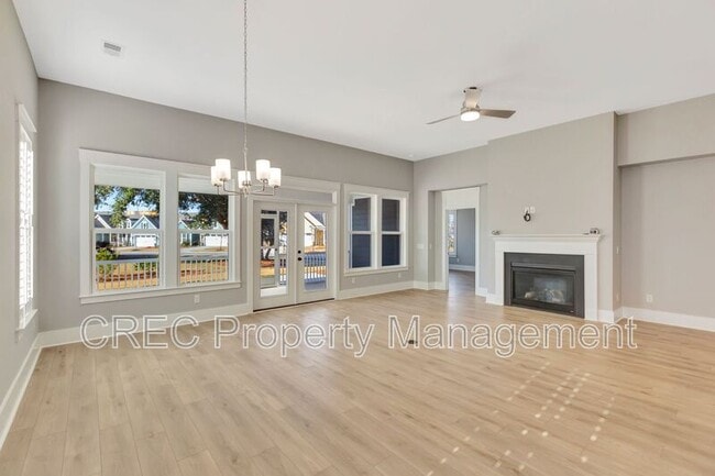 Building Photo - 120 Black Stilt Wy