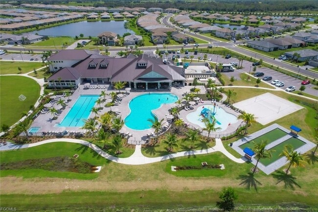 Building Photo - 14003 Pine Lodge Ln