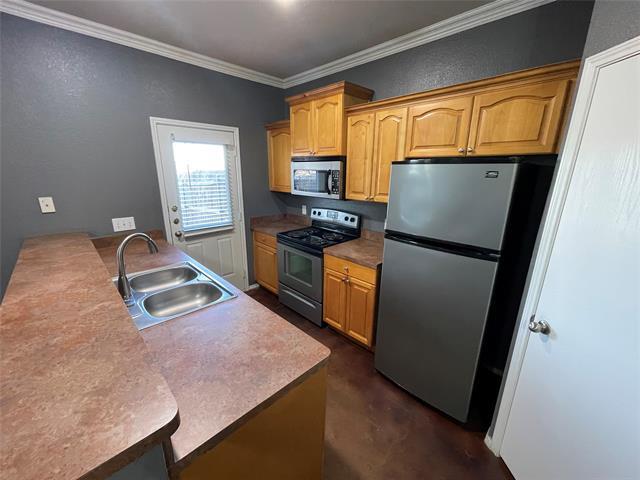 Building Photo - 8426 Jay St