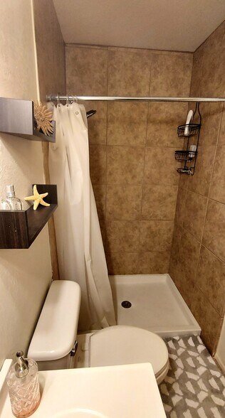 Bathroom #1 - 8500 E Old Spanish Trl