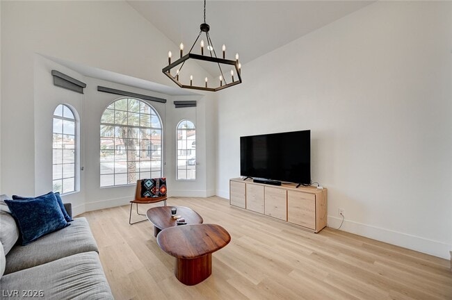 Building Photo - 3200 Ivory Coast Dr