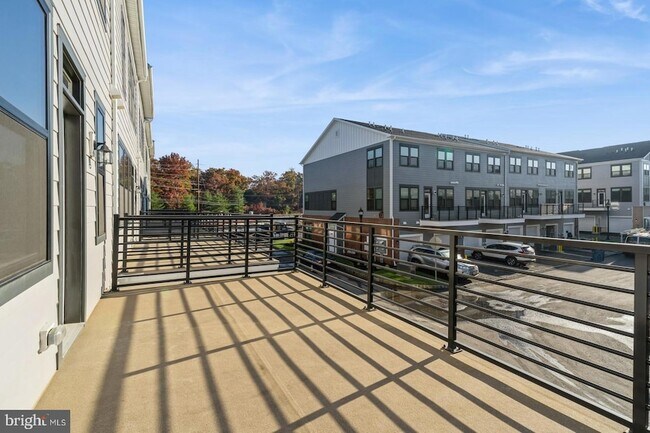 Building Photo - 103 Vaughn Dr Ext