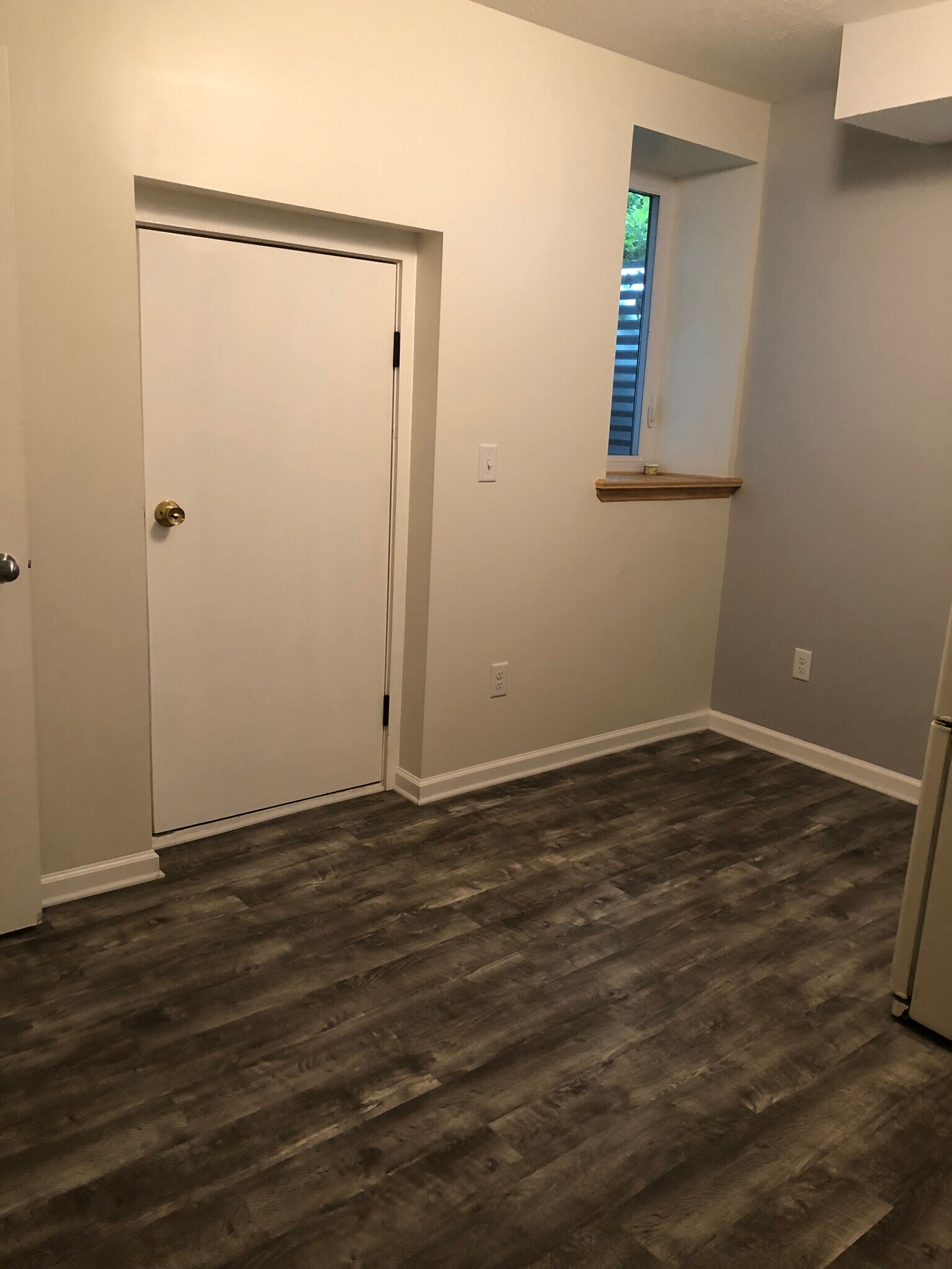 Bedroom - 1076 18th Ave SE