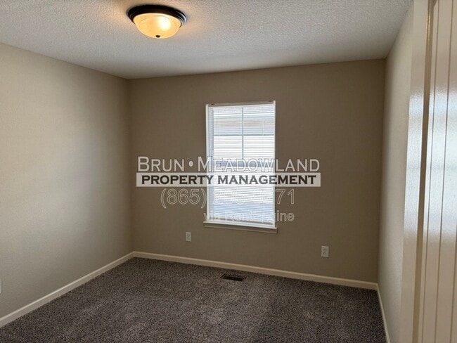 Building Photo - 2319 Talbott Way