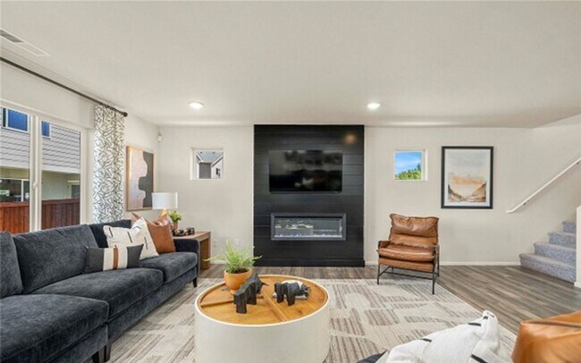 Building Photo - New Construction 3 bedroom property in Sul...