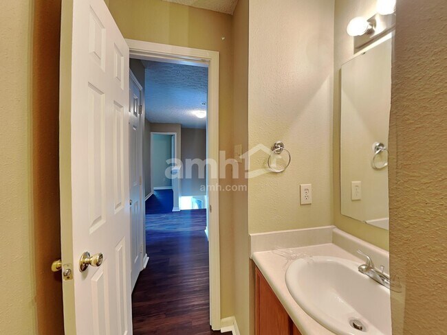 Building Photo - 12154 Brushfield Ln