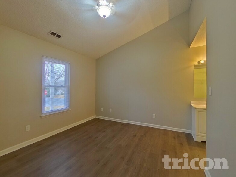 Building Photo - 1224 Settles Bridge Ct