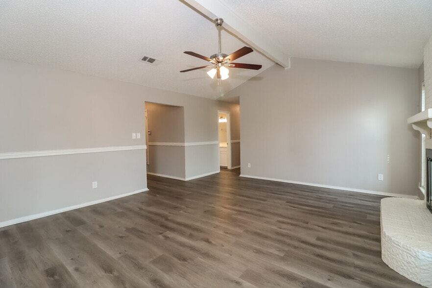 Building Photo - 508 Berkshire Ct