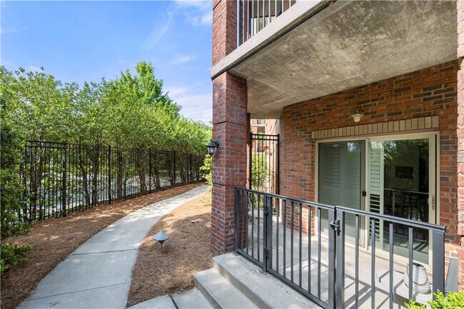 Building Photo - 200 River Vista Drive