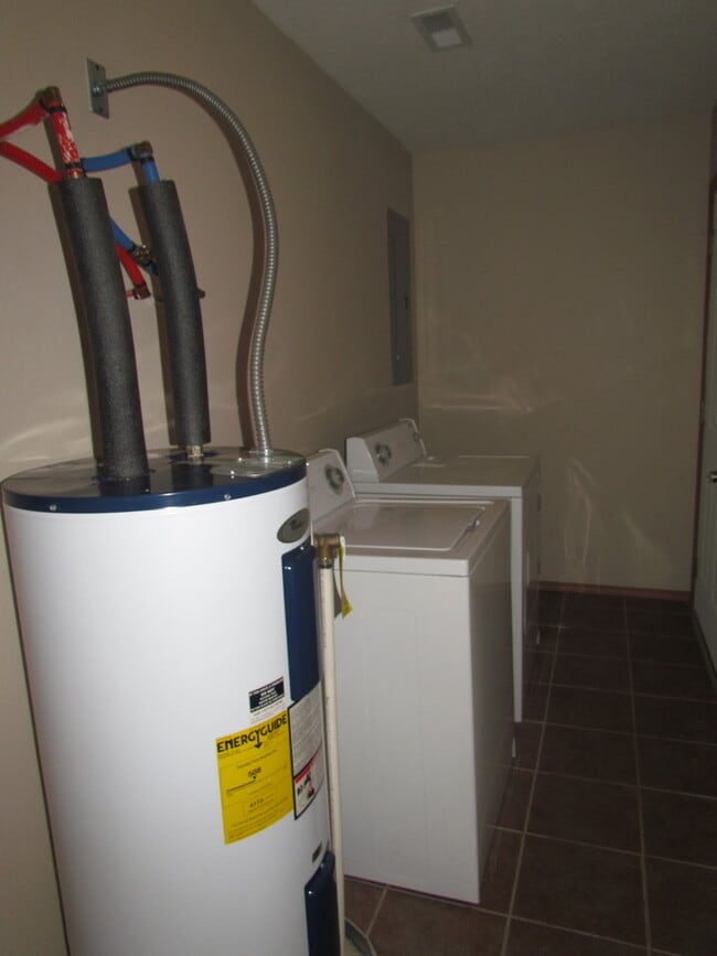 Building Photo - 24998 Talladega Rd