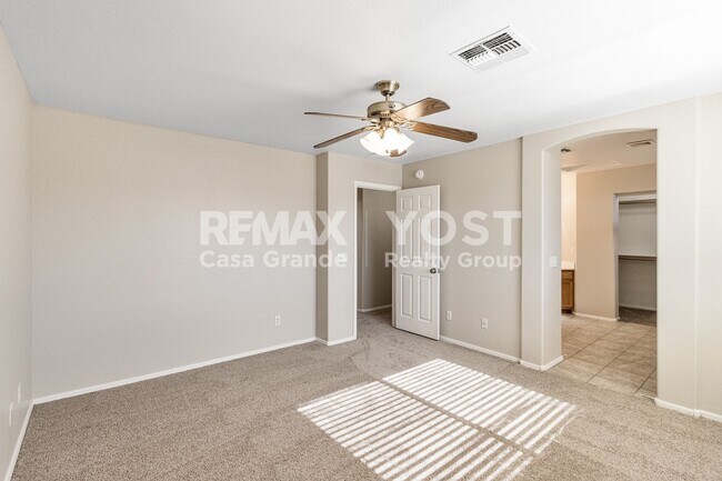 Building Photo - Room to relax and space to entertain with $500 off the first months rent
