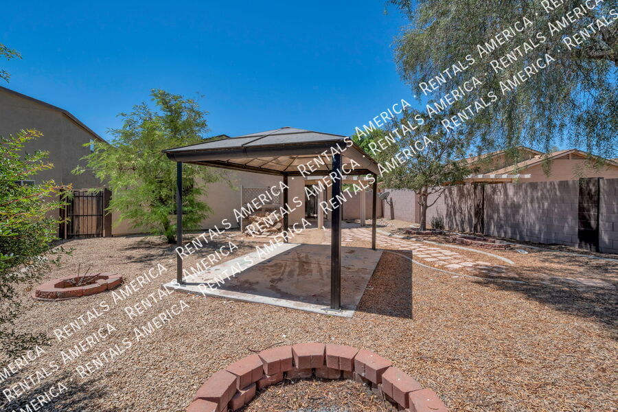 Building Photo - 1830 E Renegade Trail