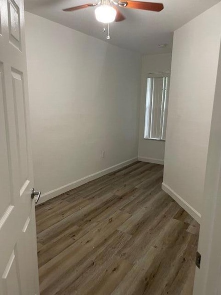 Building Photo - 4194 Napoli Lake Dr