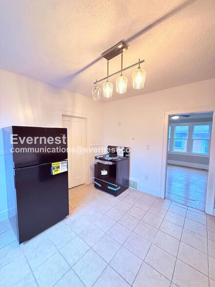 Building Photo - 12703 Northlawn St