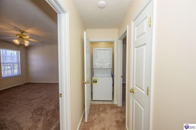 Building Photo - 132 Pointers Ct