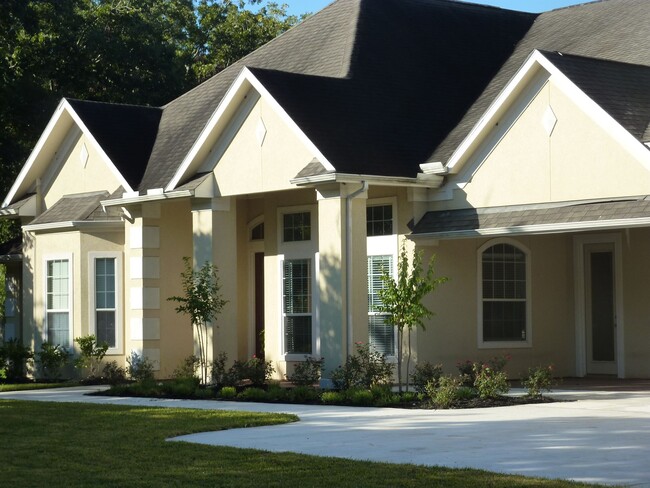 Building Photo - 36215 Ft Bend County Line Rd