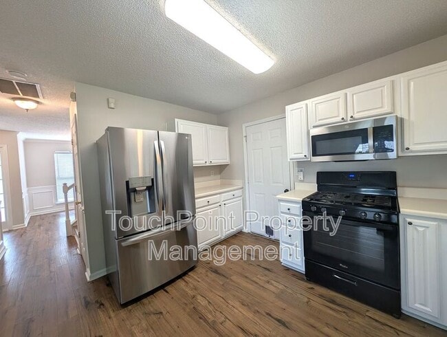 Building Photo - 7603 Lullwater Cove
