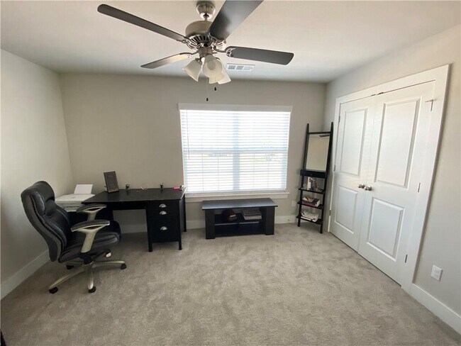 Building Photo - 7672 Har-Ber Ave