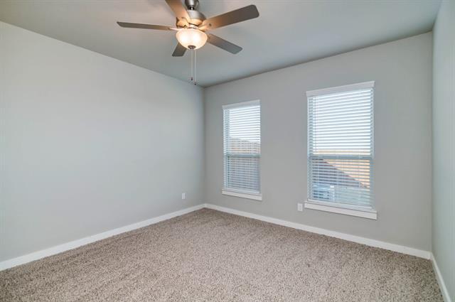Building Photo - 729 Fallow Dr