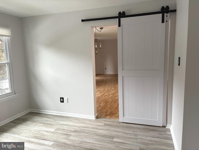 Building Photo - 1505 Potters Pl