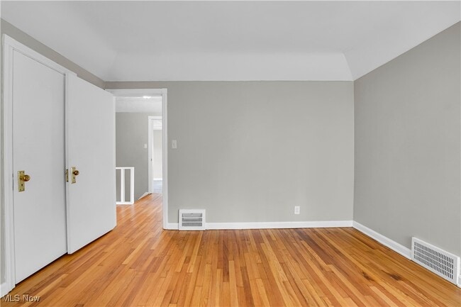 Building Photo - 1178 Argonne Rd