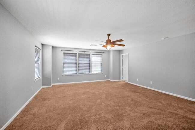 Building Photo - 1107 Epworth Ct.