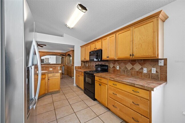 Building Photo - 31701 Shin Ct