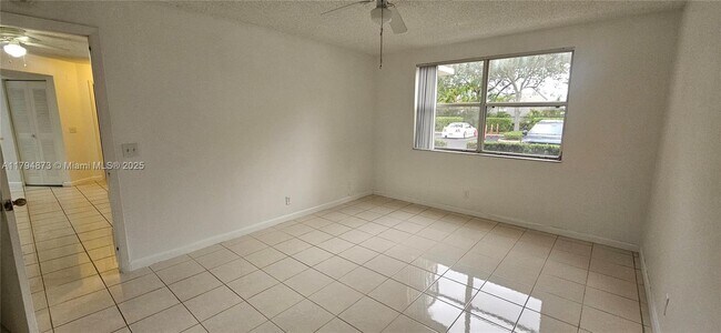 Building Photo - 9001 Wiles Rd