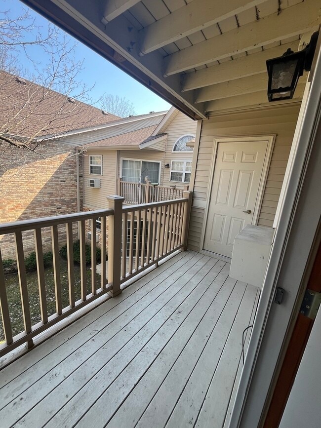 Building Photo - 1524 W Sand Bar Ct