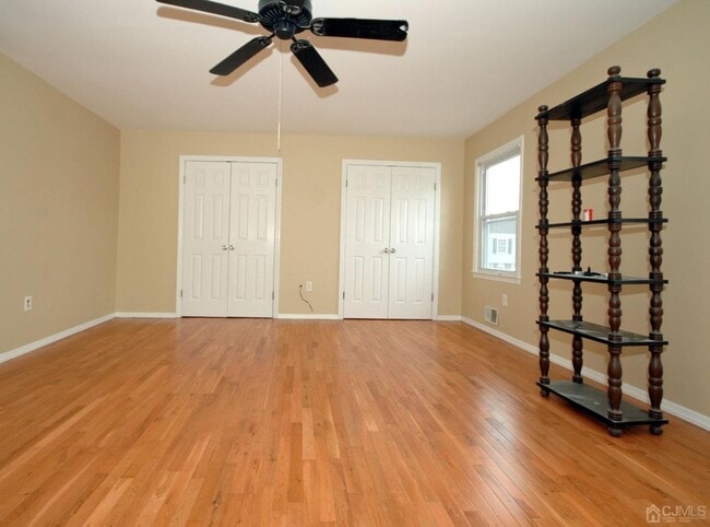 Building Photo - 17 Gardenia Ct