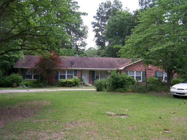 Primary Photo - 108 N Edgewood Dr