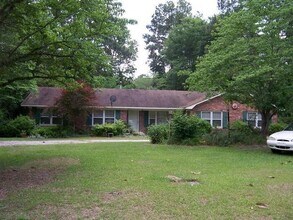 Building Photo - 108 N Edgewood Dr