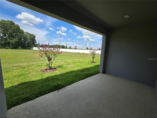 Building Photo - 456 Voltaire Dr