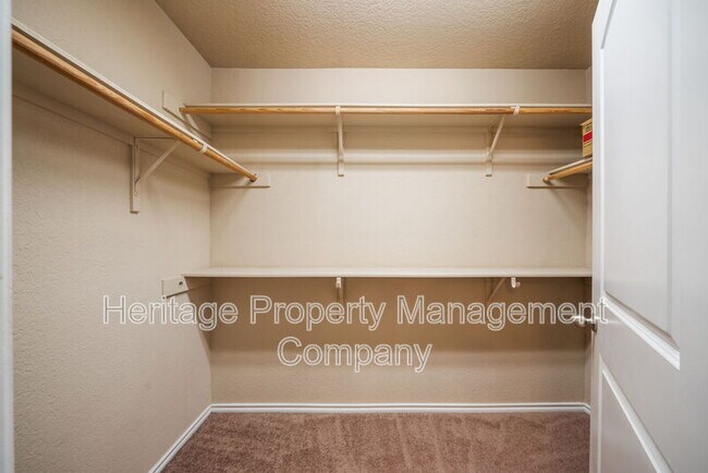 Building Photo - 10713 Gemsbuck Lodge