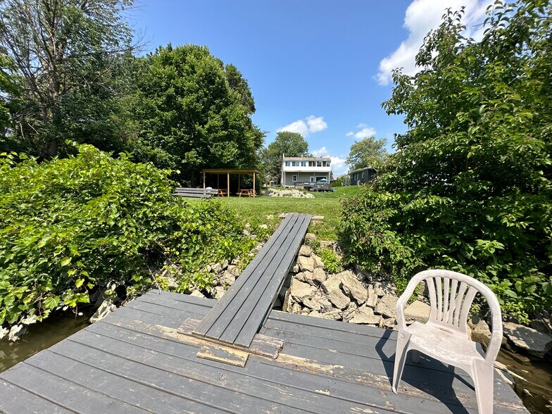 Building Photo - 22929 Huron River Dr