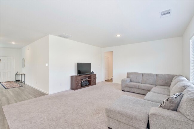 Building Photo - 1660 Hossler Trl