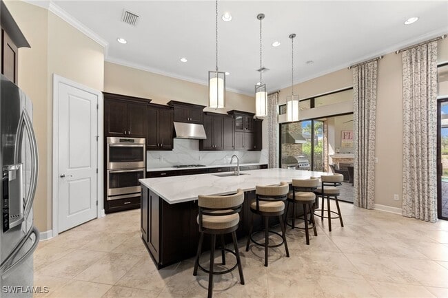 Building Photo - 8828 Savona Ct