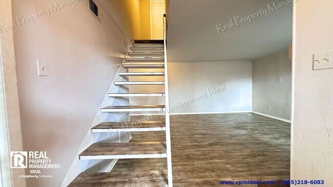 Building Photo - 3045 Park Ln