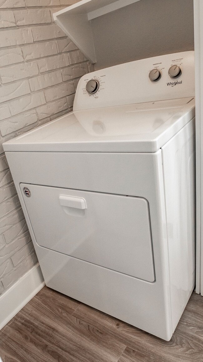 Building Photo - The Finley Downtown, Unit 115