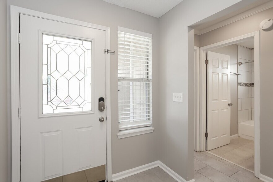Building Photo - 7862 Aquarius Cir S