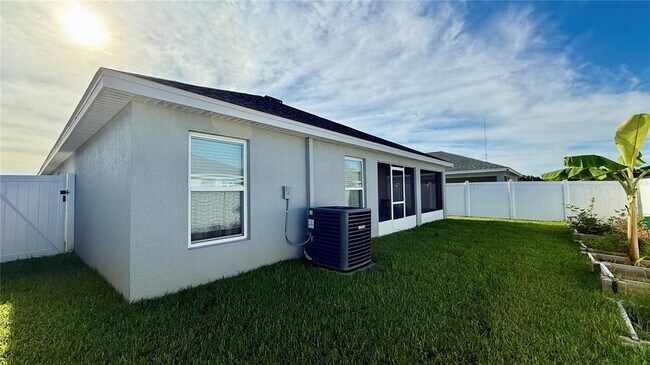 Building Photo - 1373 Mezzavalle Wy