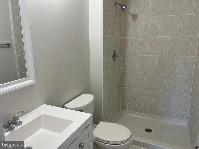 Building Photo - 10503 Greta Lynn Ct