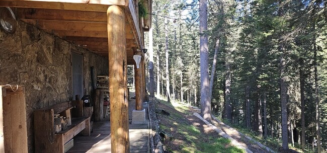 Building Photo - 6550 Lodgepole Trail