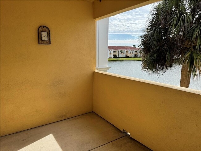 Building Photo - 1130 Villagio Cir