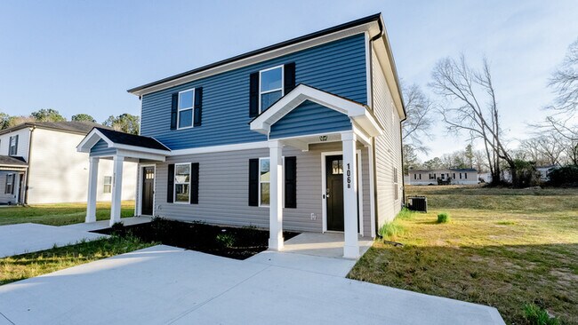 Building Photo - 203 Cromer Rd