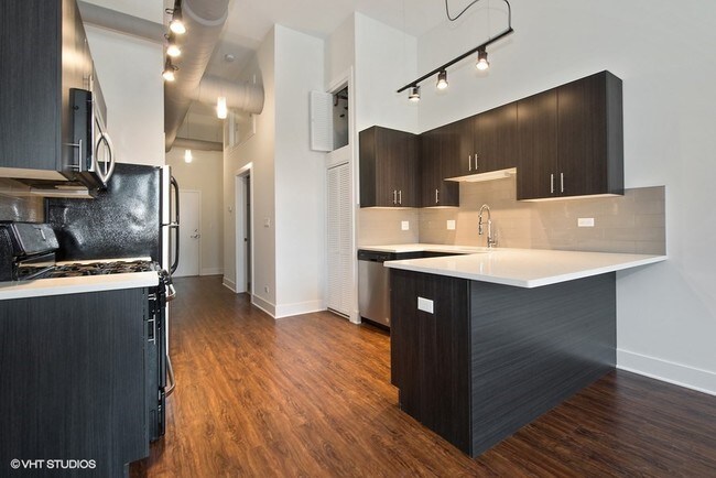 Kitchen - 2001 S State St